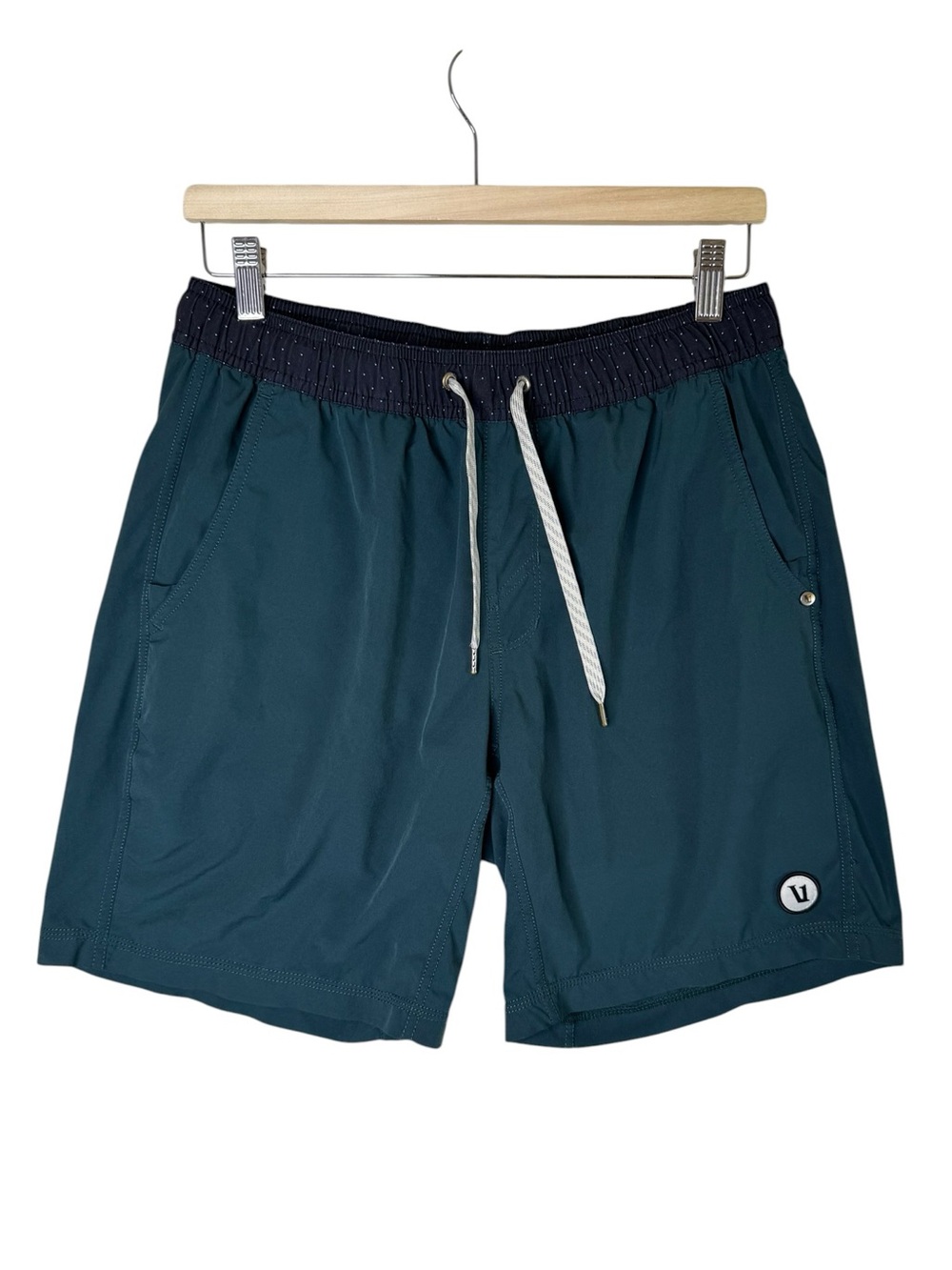 Vuori Kore Short Lined Athletic Shorts V302 Green Men's Size Medium